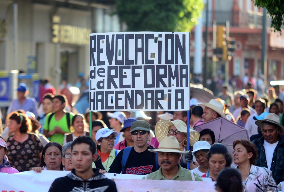 Realizan sexta manifestación contra la Reforma Fiscal 