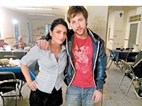 Aislinn Derbez y Luis Arrieta son parte del elenco de la historia.