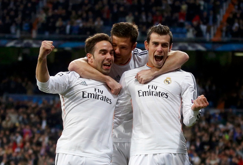 Gareth Bale, Daniel Carvajal y Xabi Alonso celebran el triunfo 