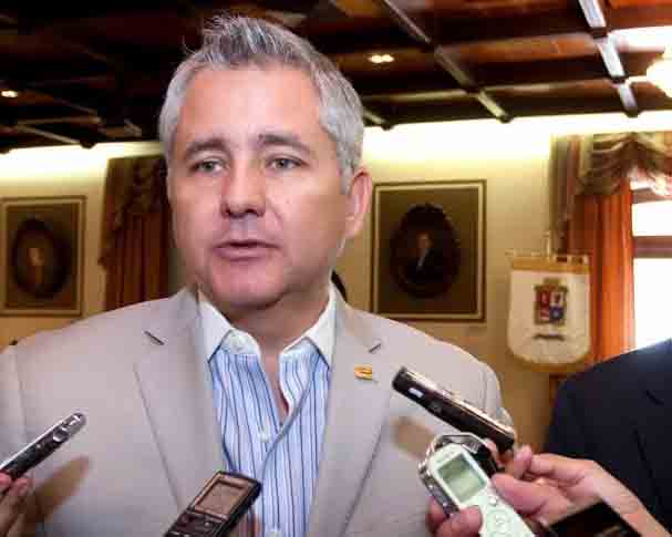 Presidente de CMIC. 