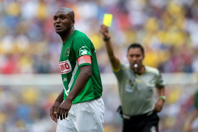 Aquivaldo Mosquera, zaguero del América