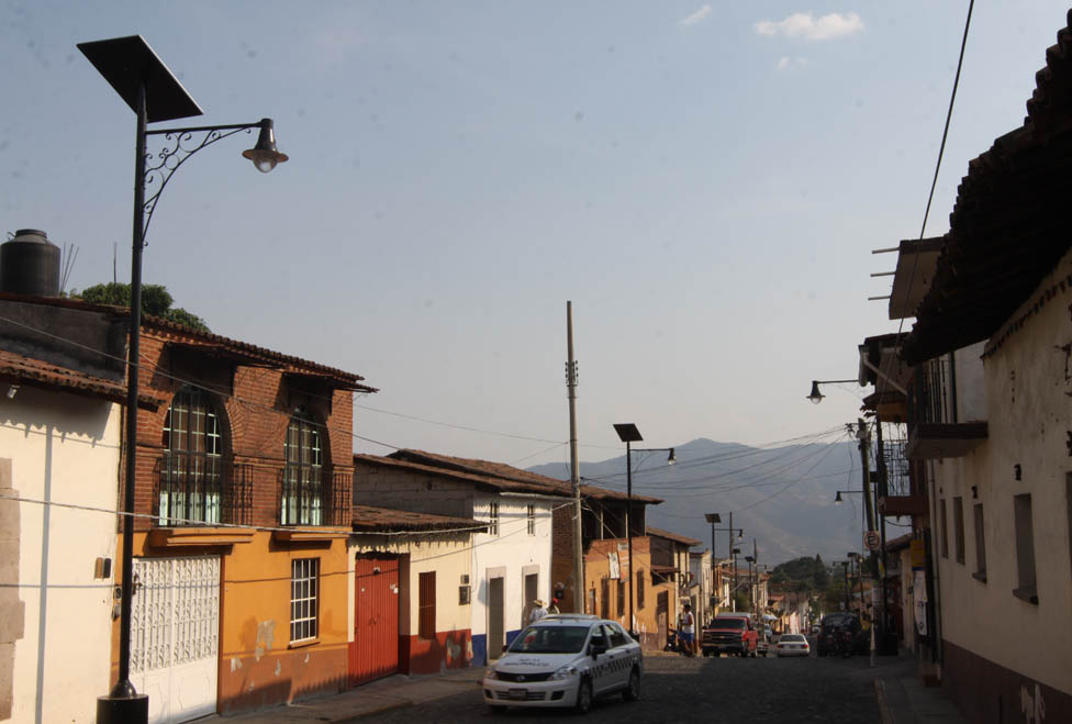 Aspectos del alumbrado público en Malinalco.