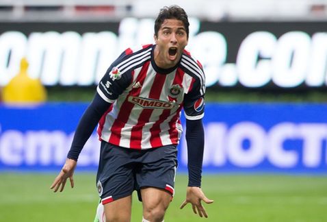 De Nigris fue capitán y el que le puso el pase de gol a Carlos Fierro el sábado pasado