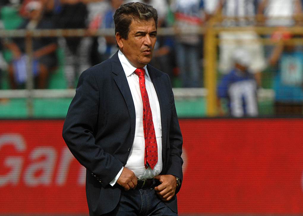  Jorge Luis Pinto, técnico de Costa Rica