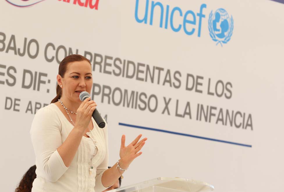 Martha Erika Alonso de Moreno Valle exhortó a las 217 Presidentas Municipales DIF a sumarse a la iniciativa.