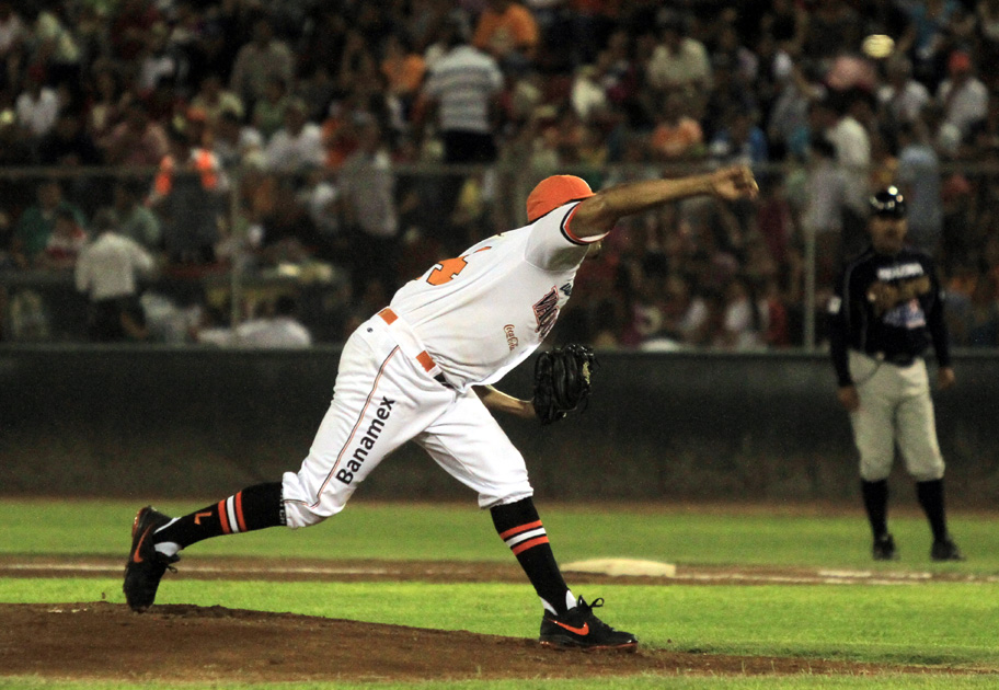 Vaqueros lleva 2 ganados por 3 derrotas.