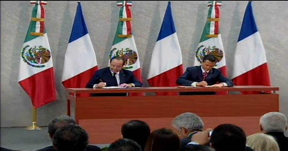 Firma de los acuerdos entre México y Francia.