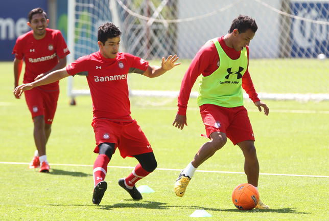 Los Diablos ya entrenan de cara al duelo de este domingo