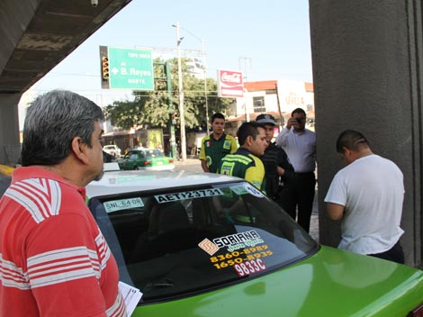 El accidente ocurrió en el cruce de la avenida Colón y Villagrán, en el municipio de Monterrey.