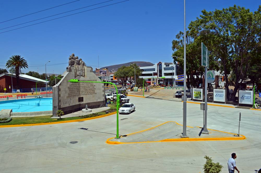 Es reabierta la vía que comunica al centro de la capital. 