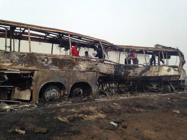 El autobús salió de Villahermosa y se dirigía hacia el DF. Hasta el momento se contabilizan 30 muertos pero la cifra podría elevarse.