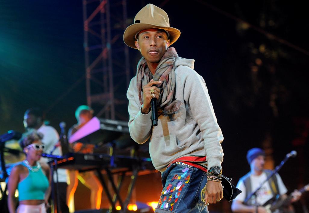 Pharrell Williams llevó lo mejor de su repertorio al Coachella. 