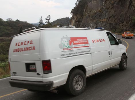 Acuden las autoridades a los lugares de los hechos.