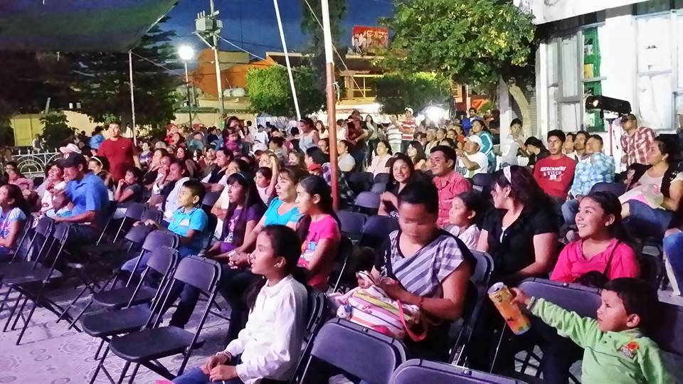 En el transcurso de la tarde se realizaron diferentes donativos. 