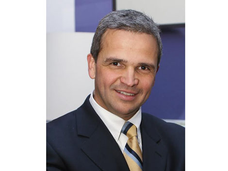 Lorenzo Fernández Alonso, director general del IPADE, sede Monterrey.