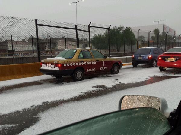 Al menos en 11 delegaciones hubo afectaciones viales debido a la lluvia