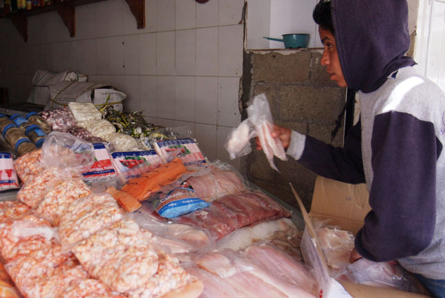 La compra es del día y procuran vender todo.