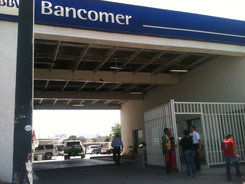 Sucursal de Bancomer en Diagonal Reforma en Torreón. 