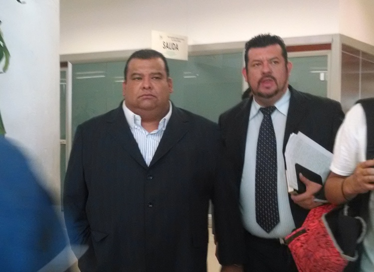 Cuauhtémoc Gutiérrez a la salida de la PGJDF