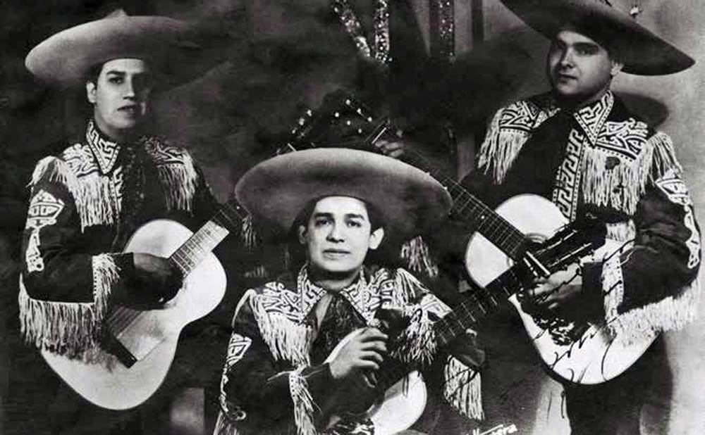 Realizó grandes aportaciones a la vida musical de nuestro estado y de nuestro país. 