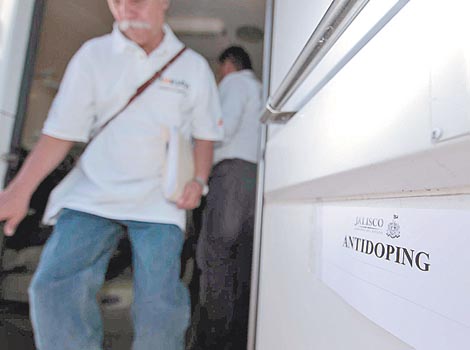 Según resultados, el 50% de los conductores realiza actividad física.