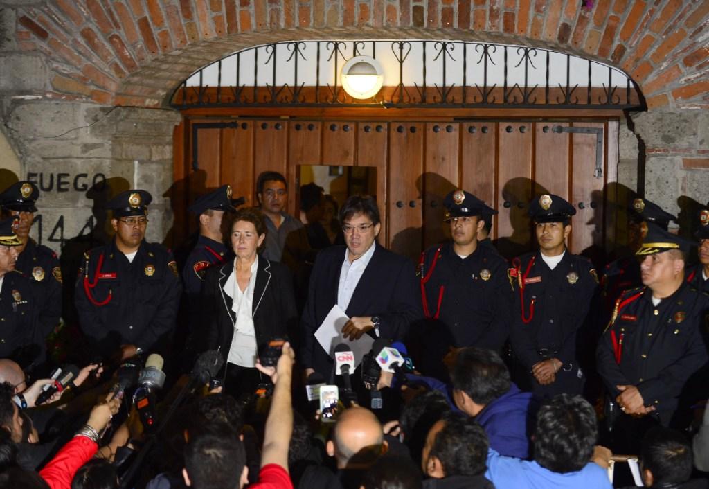María Cristina García, directora del INBA y Jaime Abello, director de la Fundación Nuevo Periodismo Iberoamericana, dieron a conocer la decisión de la