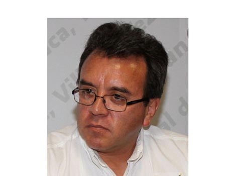 Renato Olivares Chávez.