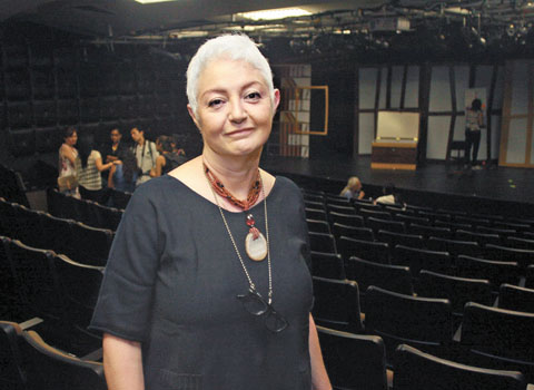 Participa Sofía Álvarez. 