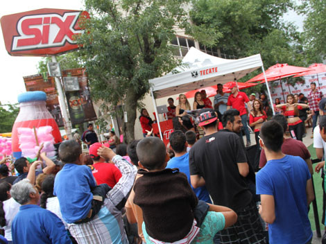 En la presa La Boca hubo buena asistencia, aunque no tanta como la del Viernes Santo.