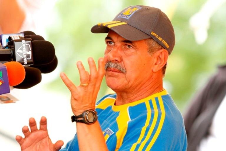 Hay Tuca para rato, como técnico y directivo