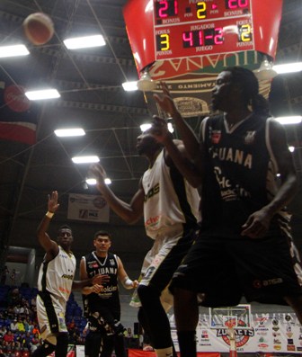 Iguala Zonkeys su mejor arranque