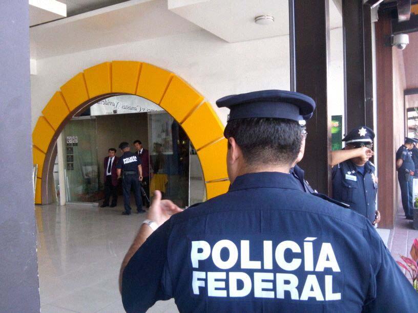 Operativo en el casino Kash, en Puebla.