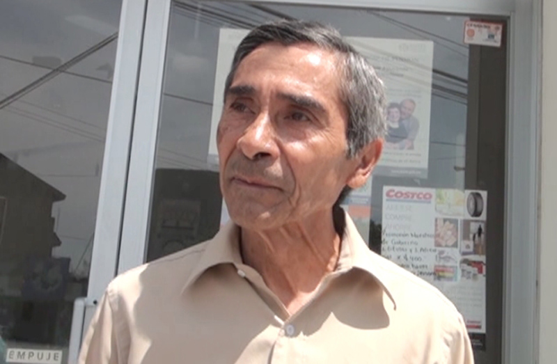 Don Rogelio Juan Diego Martínez, feliz por la medida.