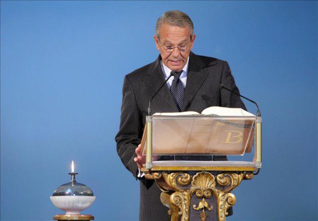 Joaquín Navarro-Valls, exportavoz papal