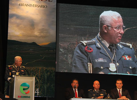 El general Noé Sandoval Alcázar, oficial mayor de la Secretaría de la Defensa Nacional. 