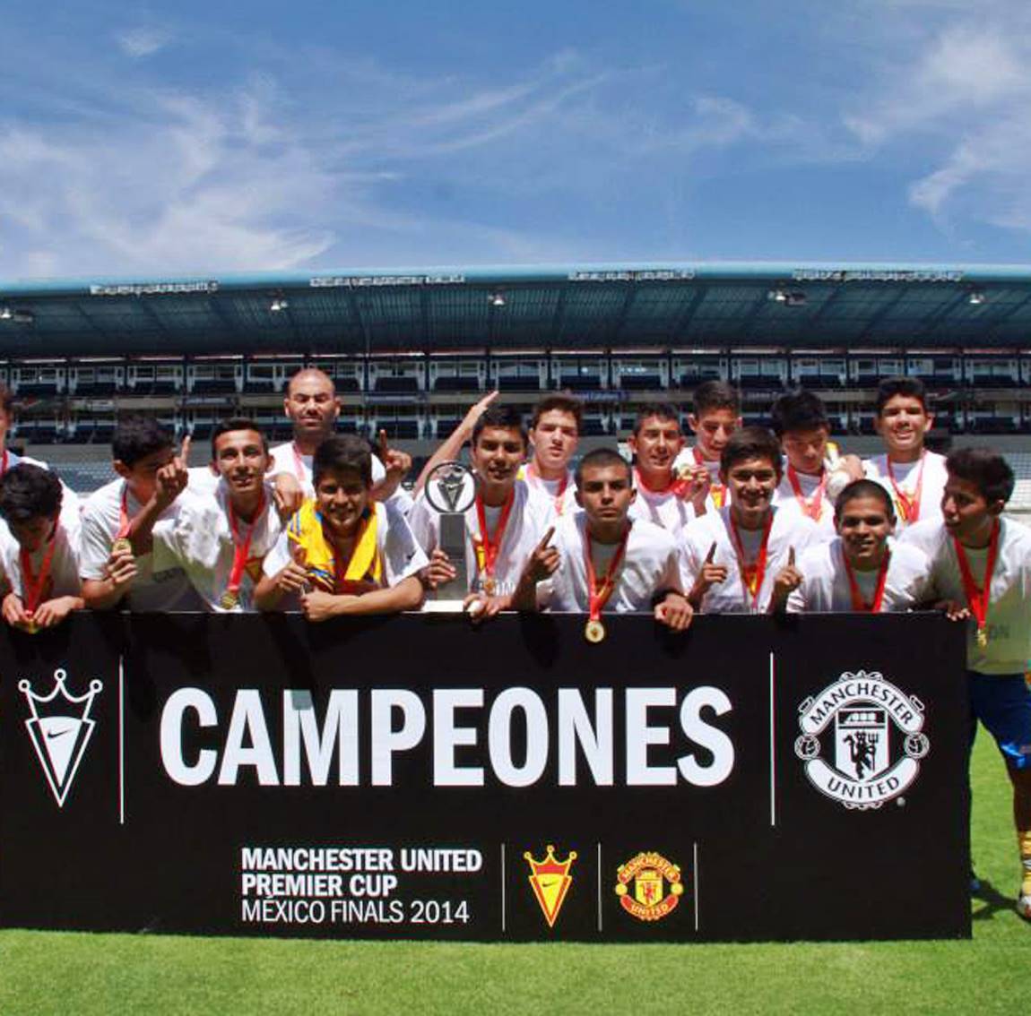 Viajaran a Inglaterra para la siguiente fase del torneo. 