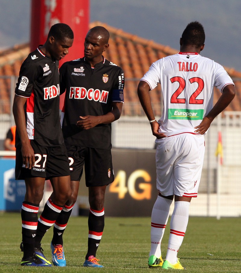 Geoffrey Kondogbia y Eric Abidal 