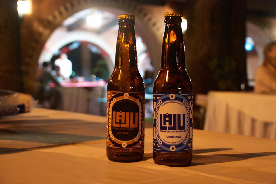 La palabra Láju viene del huasteco y significa diez, por sus 10 grados de alcohol.