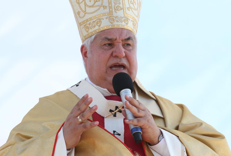El arzobispo de Monterrey, Rogelio Cabrera López.