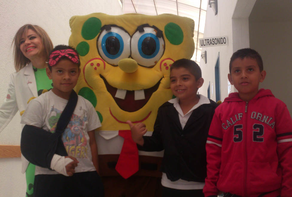 Personajes de caricaturas y disfraces infantiles se vieron en los Servicios Médicos Municipales de Tlajomulco