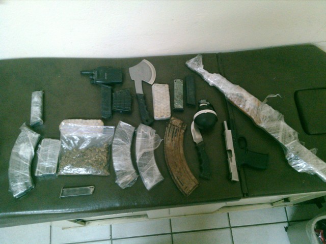 Infractor de tránsito tenía arsenal en casa de Ensenada 