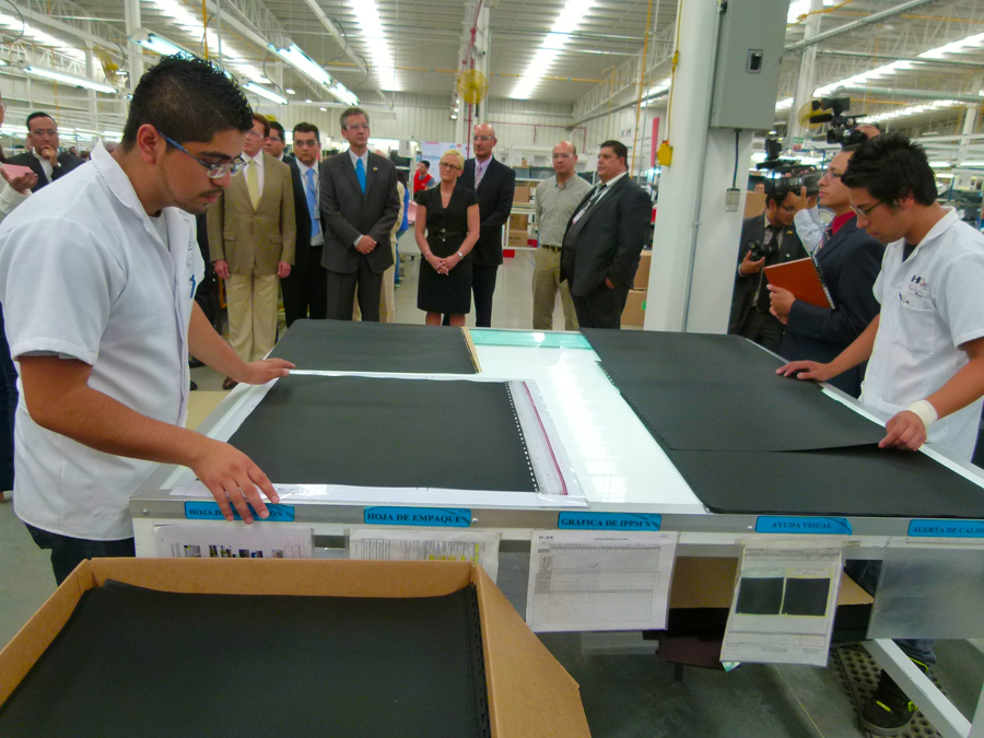 La empresa se dedica a la fabricación de autopartes.