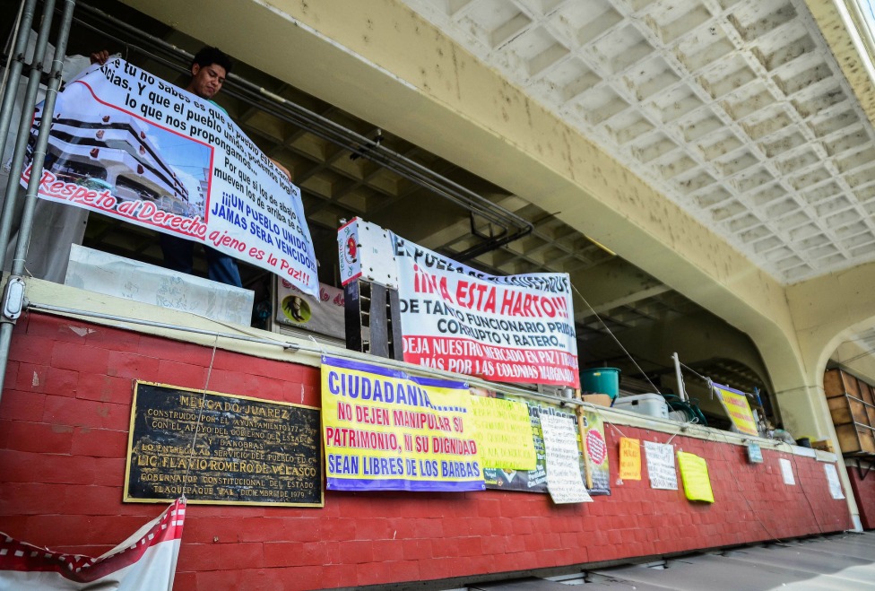 Los locatarios corren peligro porque puede la estructura colapsar 
