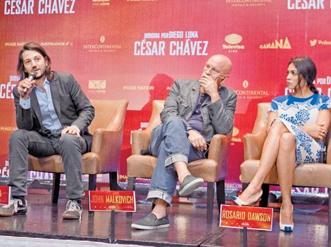 John Malkovich y Rosario Dawson estuvieron bajo la dirección de Luna.