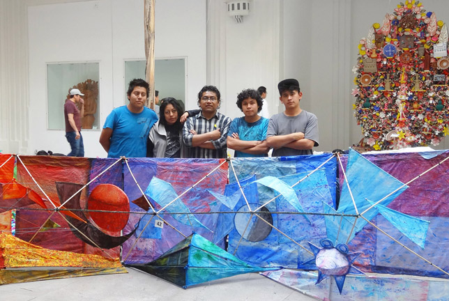 Ganan concurso de papalotes alumnos de la UAEM