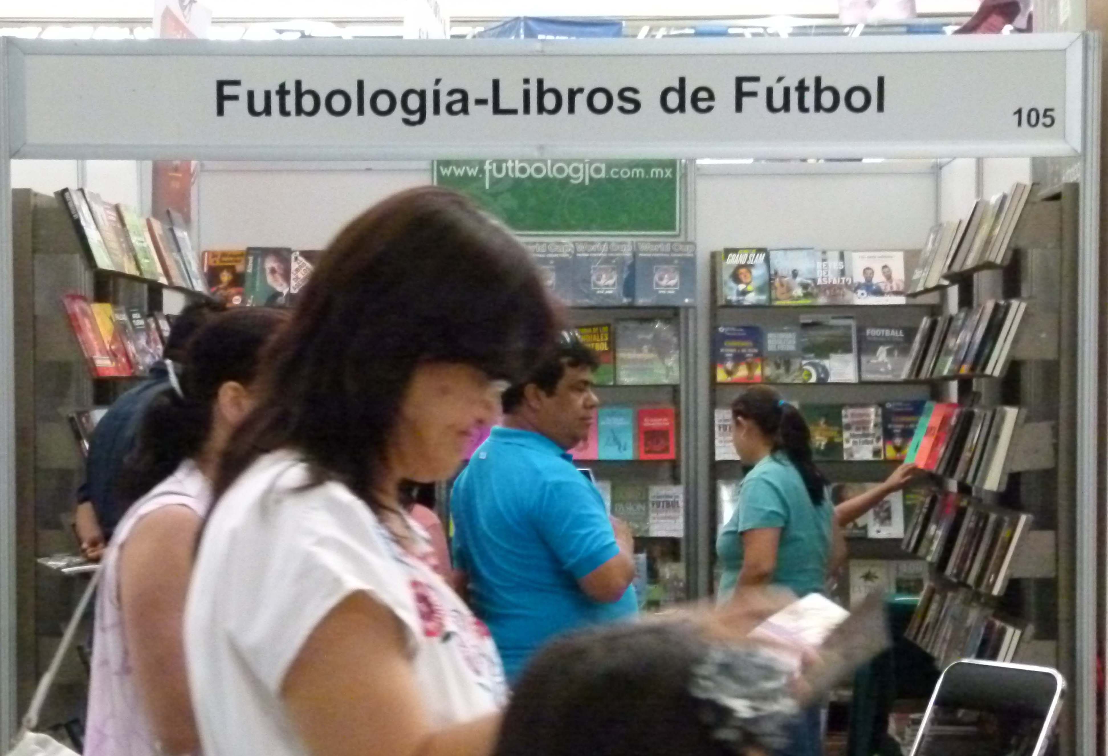 El deporte más popular en el mundo tiene su nicho bibliográfico.