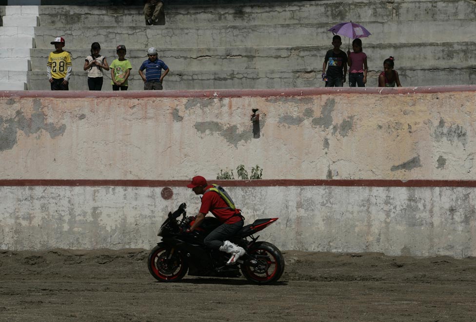 Motociclistas organizan festival para festejar a niños de Zapopan ...