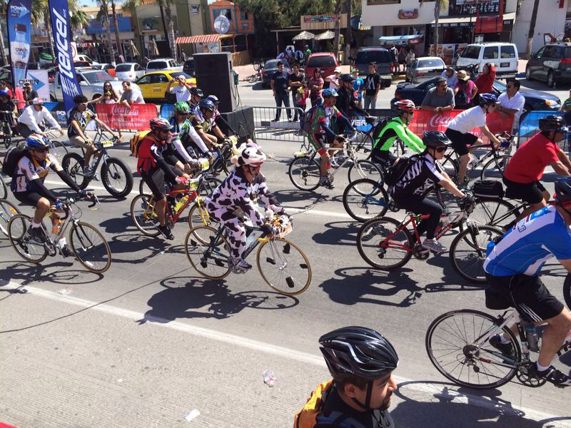 Paseo ciclista Rosarito-Ensenada 2014