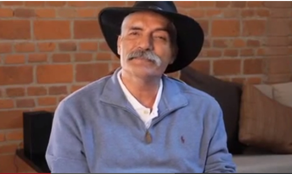 Mireles difundió un video en el que pide ayuda al presidente Enrique Peña Nieto