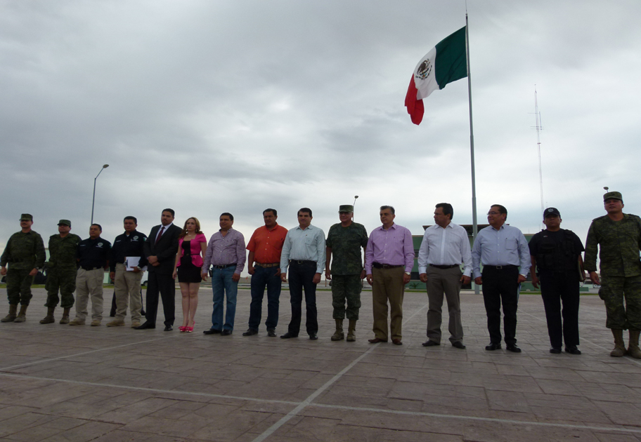 Al encuentro acudieron ocho alcaldes y distintas corporaciones de seguridad de Coahuila y Durango.